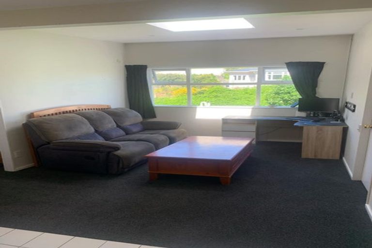 Photo of property in Parkland Flats, 17/51u Adams Terrace, Kelburn, Wellington, 6021