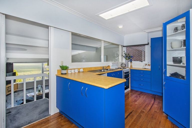 Photo of property in 30 George Point Road, Onerahi, Whangarei, 0110