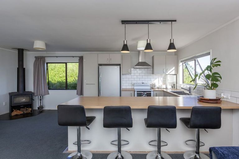 Photo of property in 22 Staysail Place, Whitby, Porirua, 5024