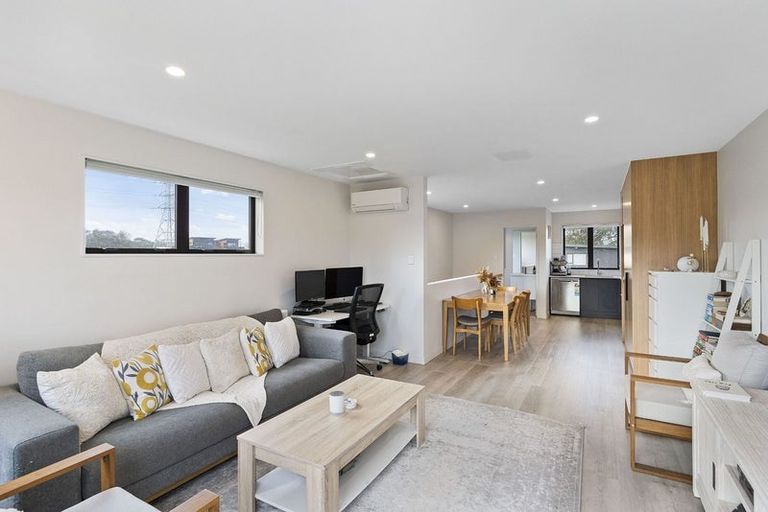 Photo of property in 22 Parenga Lane, Kumeu, 0810
