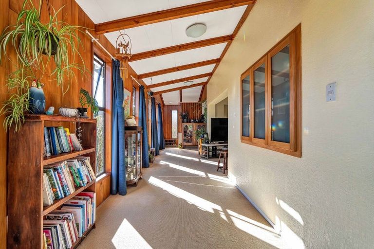 Photo of property in 45 Titania Street, Stratford, 4332