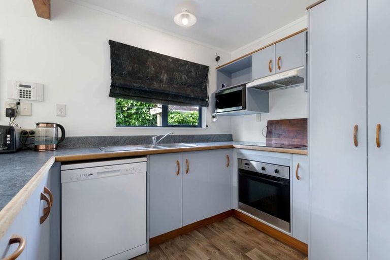 Photo of property in 63a Robinson Avenue, Holdens Bay, Rotorua, 3010