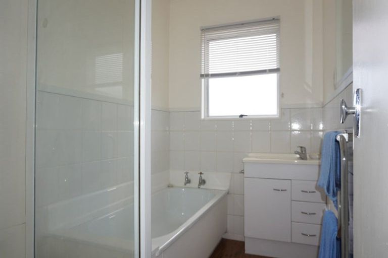 Photo of property in 27 Perth Street, Levin, 5510