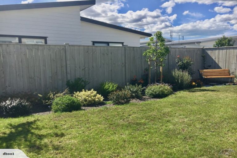 Photo of property in 29 Nganui Avenue, Takanini, 2112