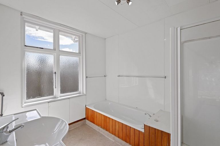 Photo of property in 99 Momorangi Crescent, Redwood, Christchurch, 8051