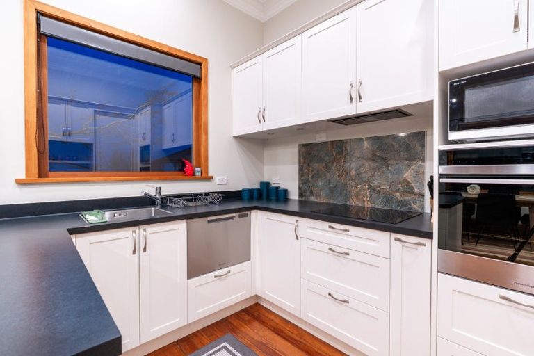 Photo of property in 143 Kenmure Road, Kenmure, Dunedin, 9011