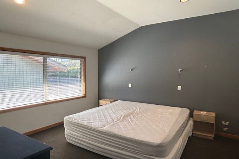 Photo of property in 2/9 Matrica Court, Wanaka, 9305