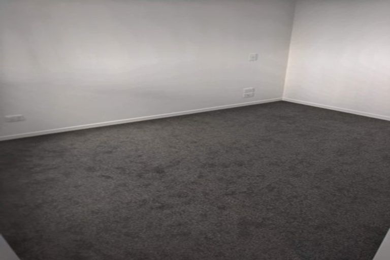 Photo of property in 10/45 Cessna Crescent, Mangere, Auckland, 2022