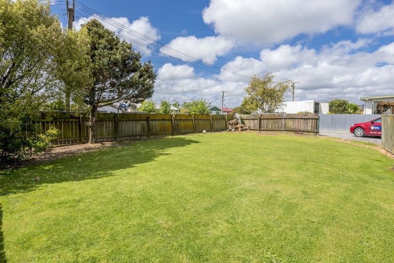 Photo of property in 176 Tiro Tiro Road, Levin, 5510