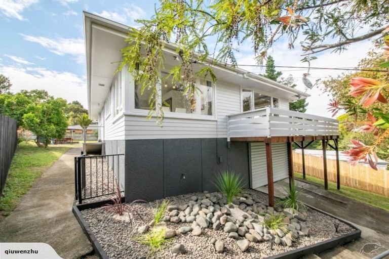 Photo of property in 39 Brandon Road, Glen Eden, Auckland, 0602