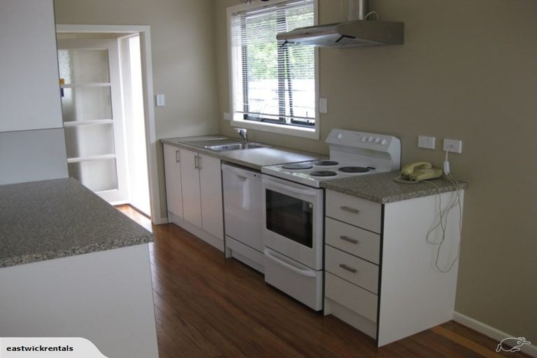 Photo of property in 3a Kelvin Road, Papakura, 2110