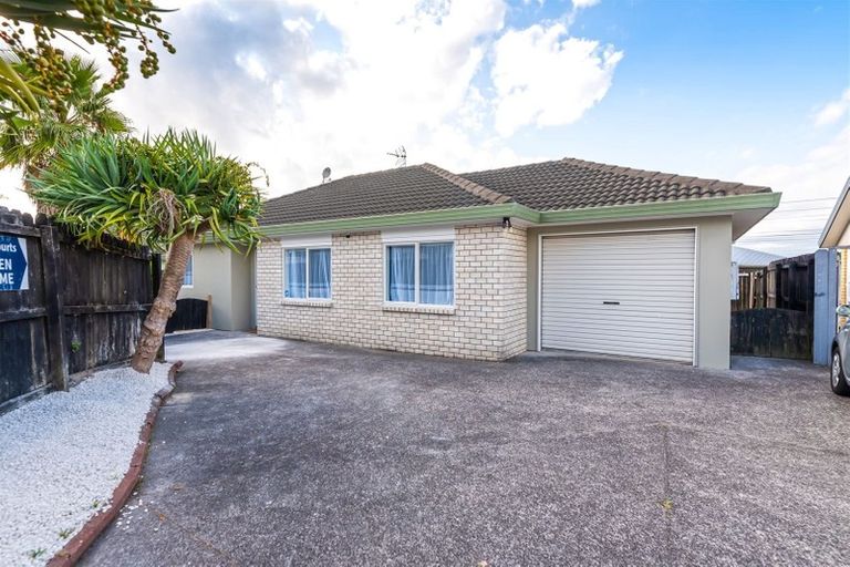 Photo of property in 87 Pooks Road, Ranui, Auckland, 0612