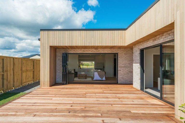 Photo of property in 30 Kopakopa Crescent, Wharewaka, 3330