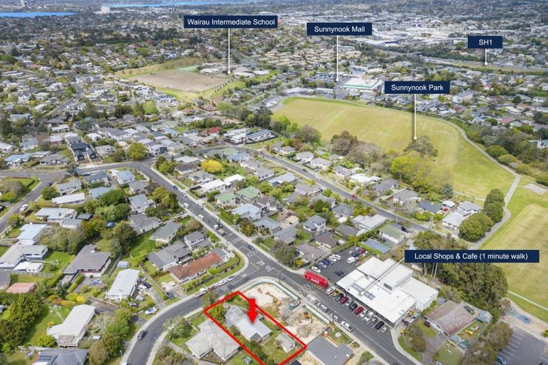 Photo of property in 4 Lyford Crescent, Sunnynook, Auckland, 0620