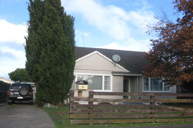 Photo of property in 6 Vernon Avenue, Takaro, Palmerston North, 4412