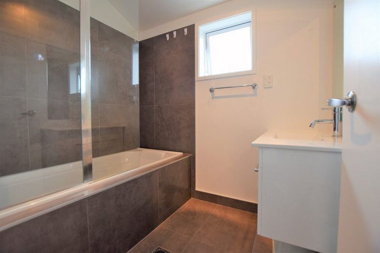 Photo of property in 1/67a Metcalfe Road, Ranui, Auckland, 0612