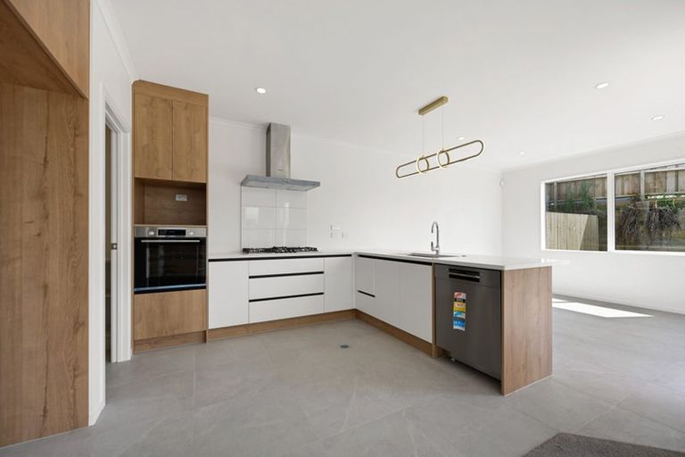 Photo of property in 29u2 Tokerau Drive, Rototuna North, Hamilton, 3210