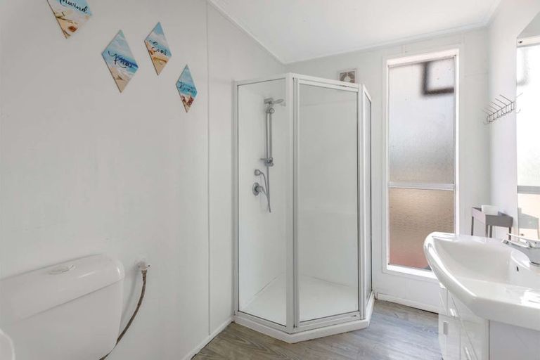 Photo of property in 28 Oxford Street, Hokowhitu, Palmerston North, 4410