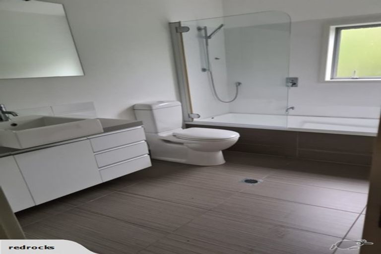 Photo of property in 43 Saddleback Grove, Karori, Wellington, 6012