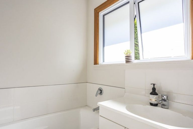 Photo of property in 19 King Street, Coalgate, 7673