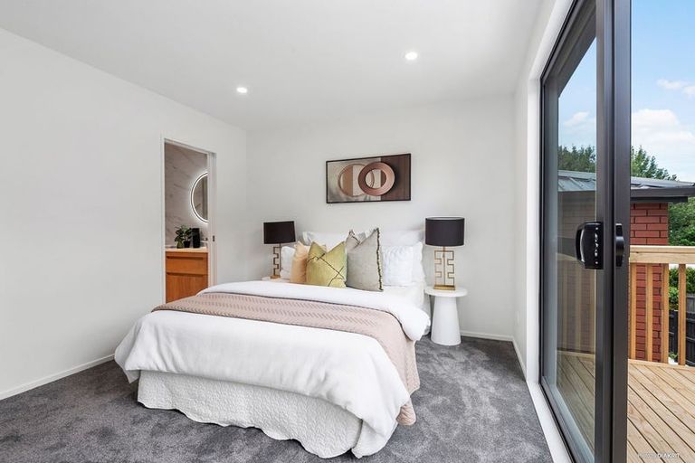 Photo of property in 6b Landsdale Place, Massey, Auckland, 0614