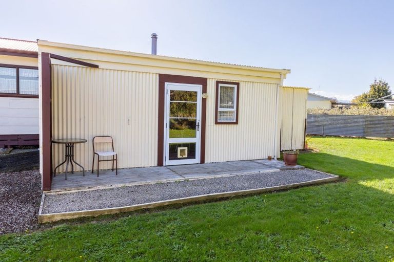 Photo of property in 16 Burgoyne Street, Woodville, 4920