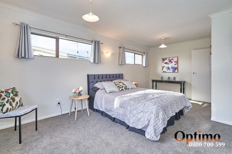 Photo of property in 61 Meadowvale Drive, Levin, 5510