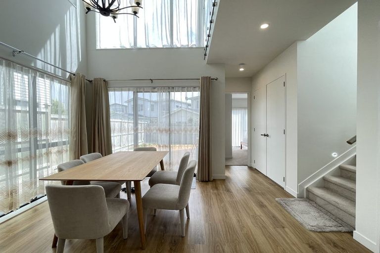 Photo of property in 36 Greenfinch Road, Hobsonville, Auckland, 0616