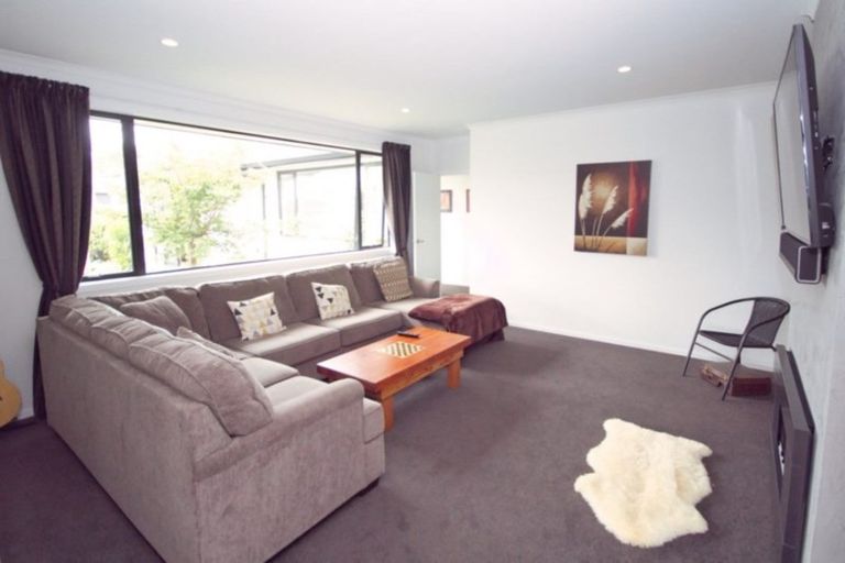Photo of property in 2b Kaniera Terrace, Cambridge, 3434