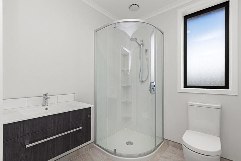 Photo of property in 10 Houpara Place, Papamoa, 3118