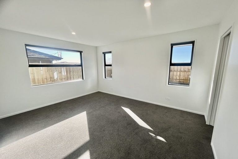 Photo of property in 10 Rudd Street, Woodend, 7691