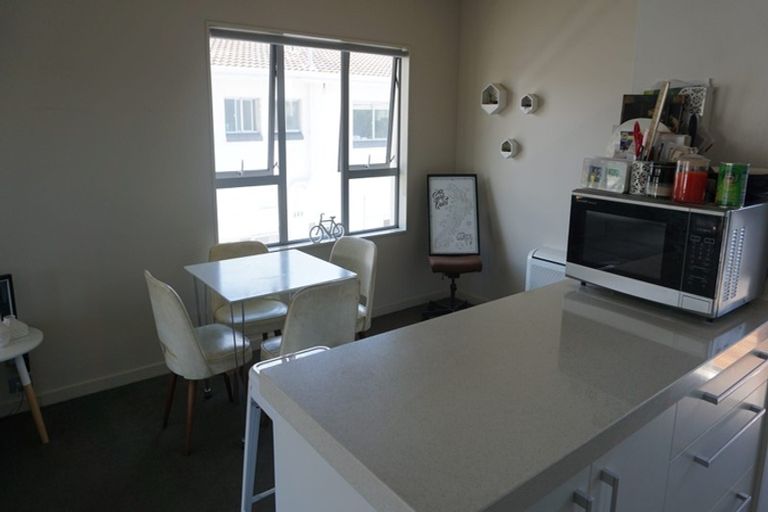 Photo of property in 4/23 Clare Road, St Albans, Christchurch, 8014