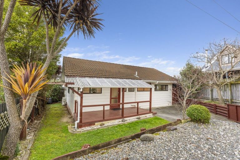 Photo of property in 72 Fraser Drive, Feilding, 4702