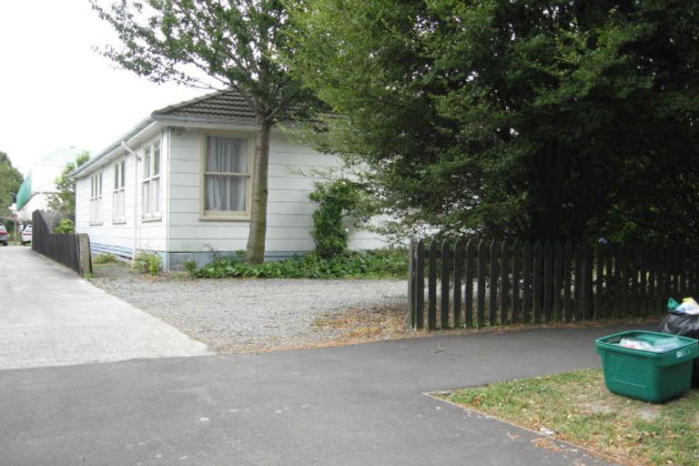Photo of property in 17 Haynes Avenue, Upper Riccarton, Christchurch, 8041