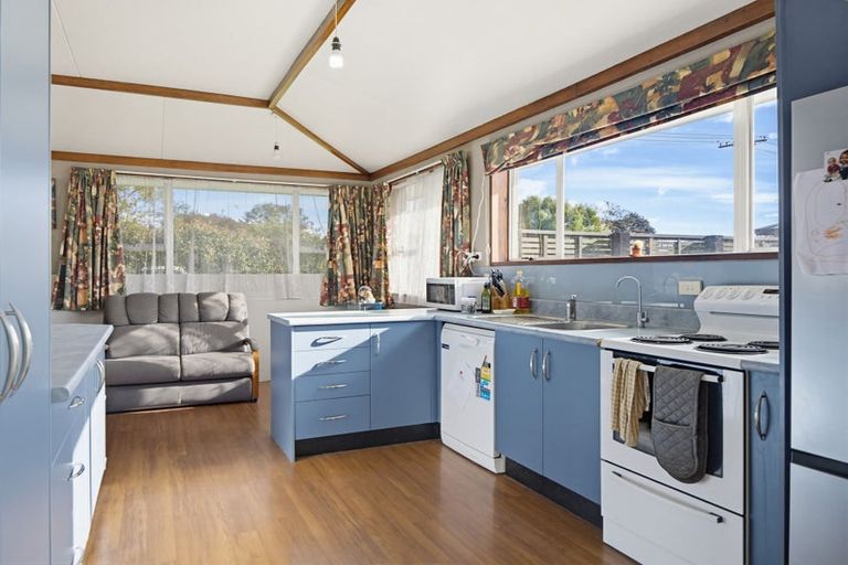 Photo of property in 36 Gordon Street, Weston, Oamaru, 9401