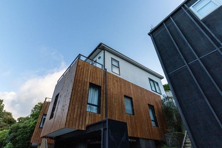Photo of property in 23 Salamanca Road, Kelburn, Wellington, 6012