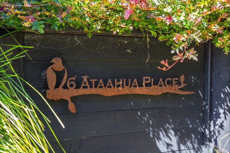 Photo of property in 6 Ataahua Place, Featherston, 5710