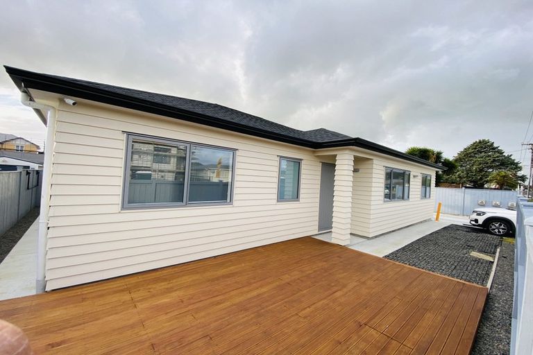 Photo of property in 18a Fernaig Street, Papakura, 2110