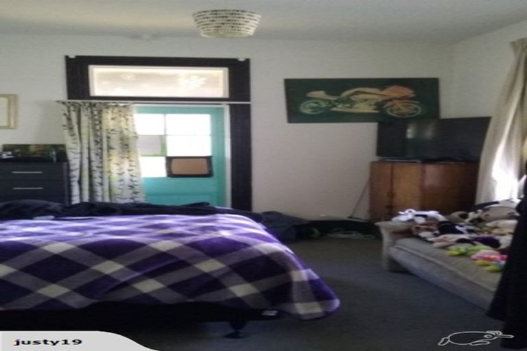 Photo of property in 77 Mathesons Road, Phillipstown, Christchurch, 8011