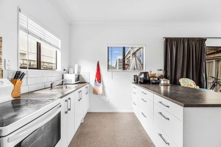 Photo of property in 4 Endeavour Close, Whitianga, 3510