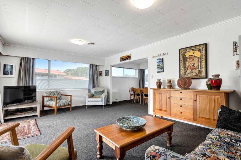 Photo of property in 93c Clemow Road, Fitzroy, New Plymouth, 4312