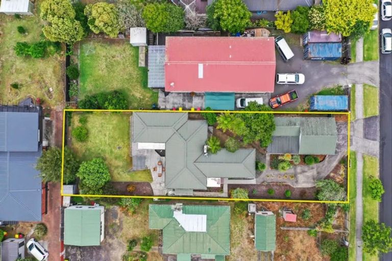 Photo of property in 28 Evans Road, Weymouth, Auckland, 2103