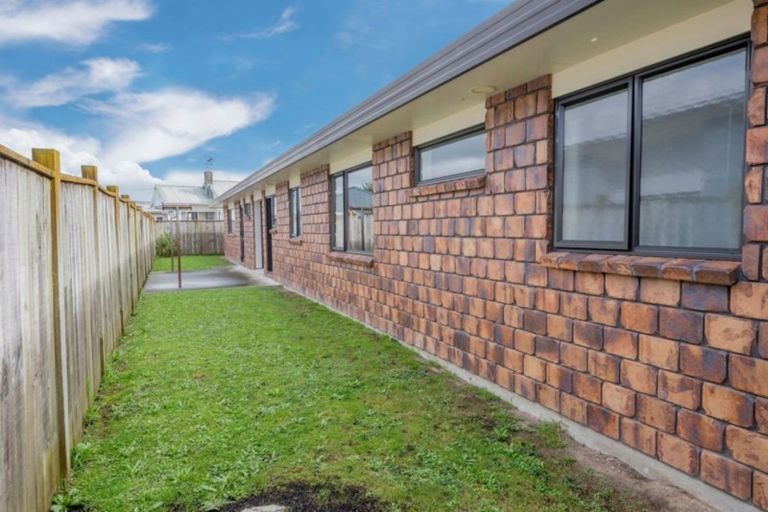 Photo of property in 38 Lemon Street, Otaki, 5512