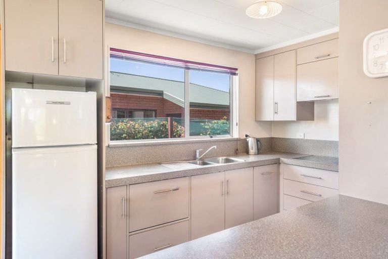 Photo of property in 11b Canning Street, Gore, 9710