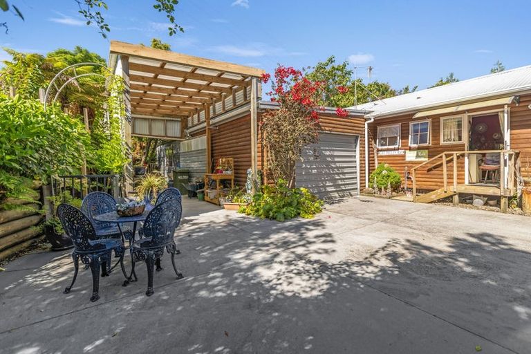 Photo of property in 43 Poike Road, Hairini, Tauranga, 3112