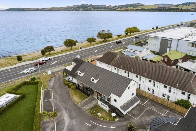 Photo of property in 2/116 Lake Terrace, Taupo, 3330