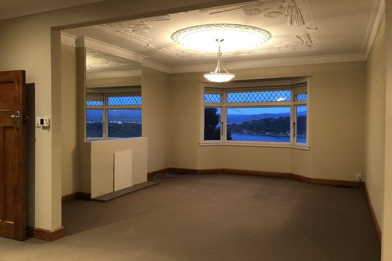 Photo of property in 108 Grafton Road, Roseneath, Wellington, 6011