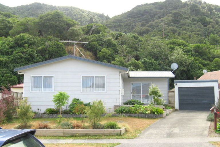 Photo of property in 8f1- Tulsa Grove, Totara Park, Upper Hutt, 5018