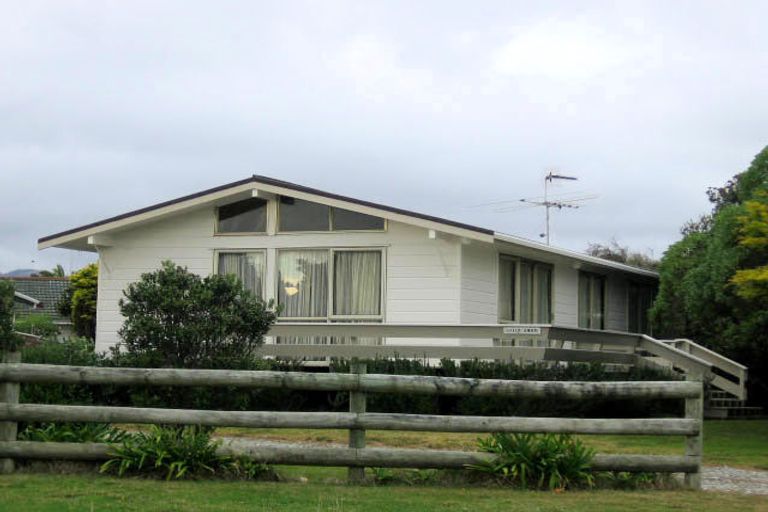 Photo of property in 226 Manly Street, Paraparaumu Beach, Paraparaumu, 5032