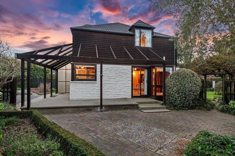 Photo of property in 54a Greers Road, Burnside, Christchurch, 8041